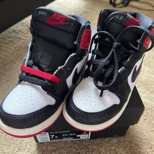 7C Toddler Jordan 1 Retro High OG “Black Toe Reimagined”